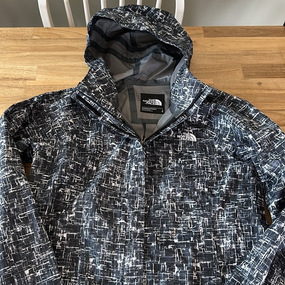 North Face Venture Rain Jacket - image 7